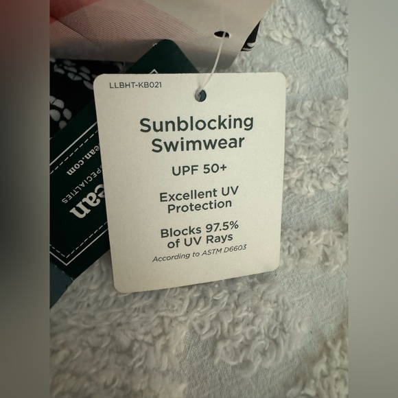 NWT LL BEAN SUN-BLOCKING 1 PIECE W/ADJUSTABLE STRAPS, B/W STRIPES SIZE 10 - Picture 5 of 7
